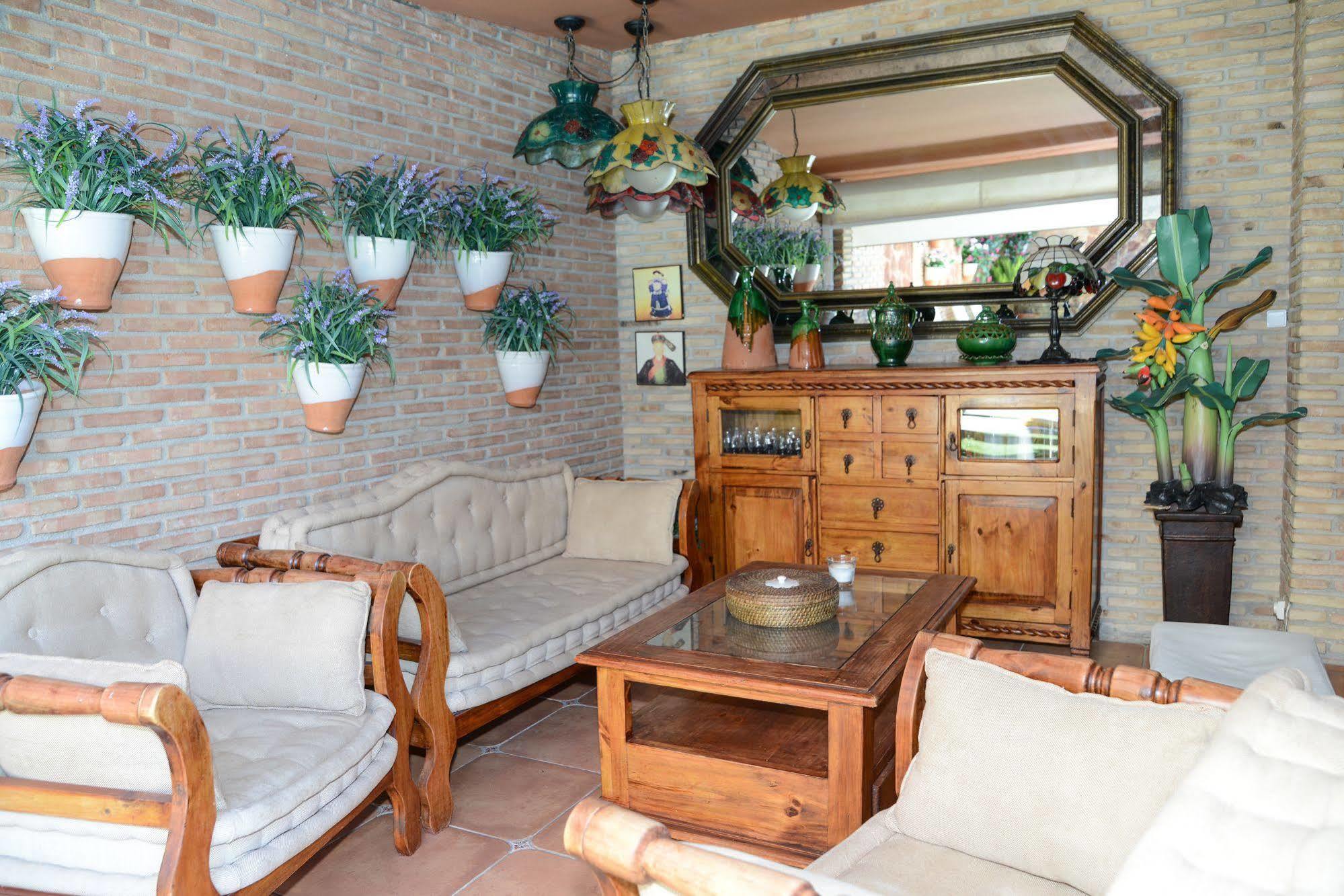 Apartamentos Turisticos Tronca Luxury Гранада Екстер'єр фото