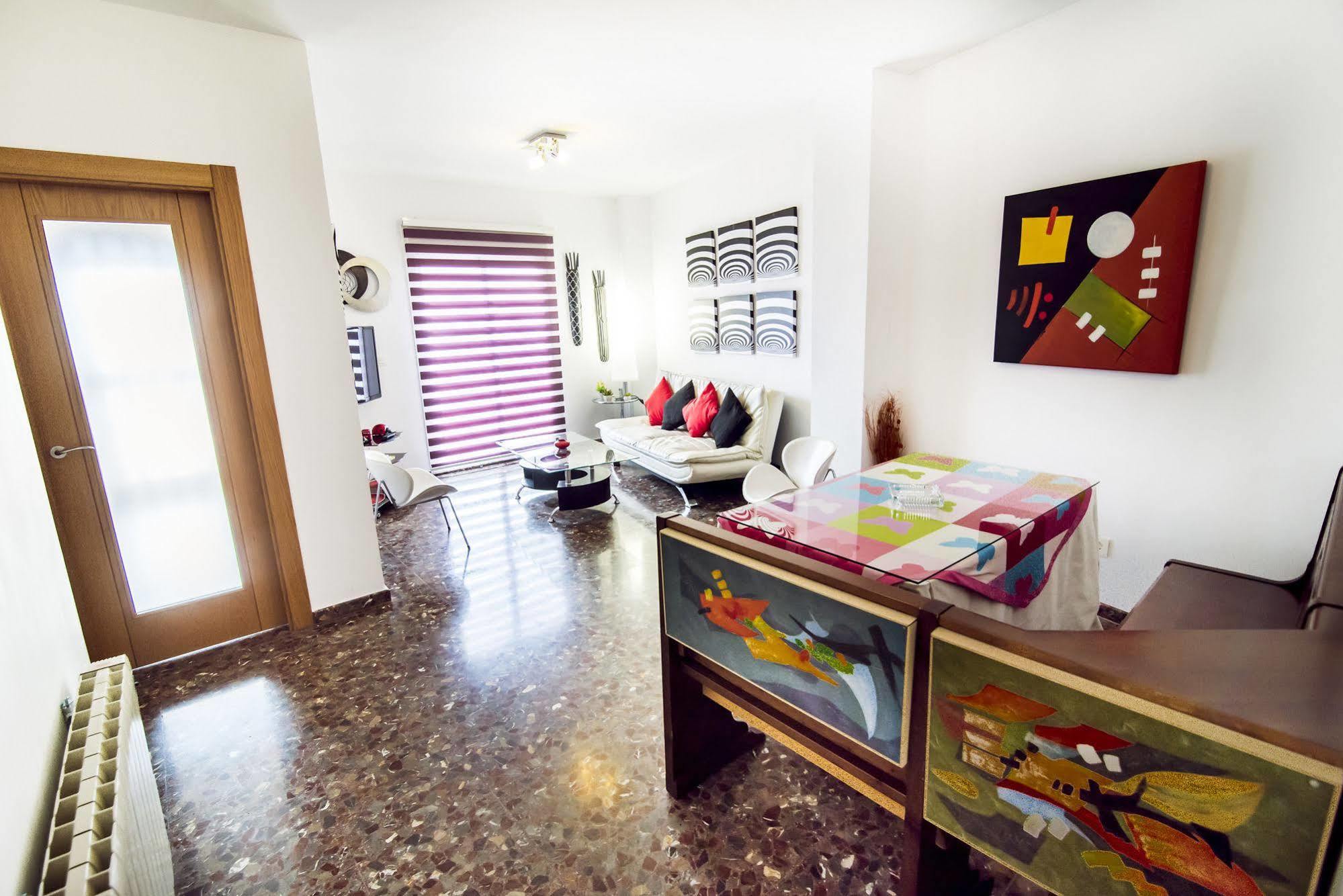 Apartamentos Turisticos Tronca Luxury Гранада Екстер'єр фото