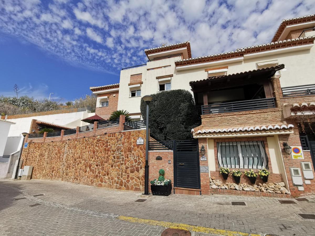 Apartamentos Turisticos Tronca Luxury Гранада Екстер'єр фото