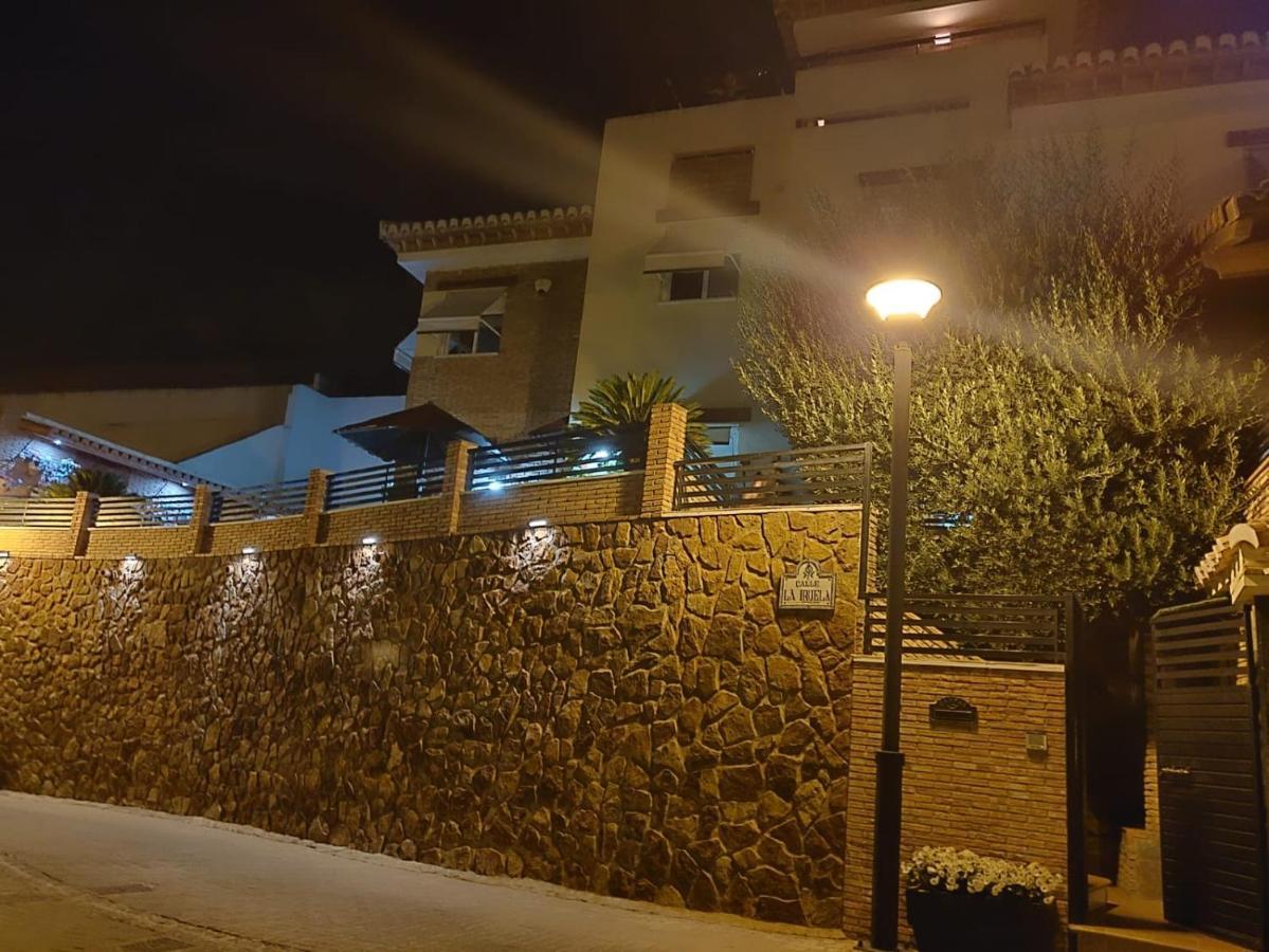 Apartamentos Turisticos Tronca Luxury Гранада Екстер'єр фото