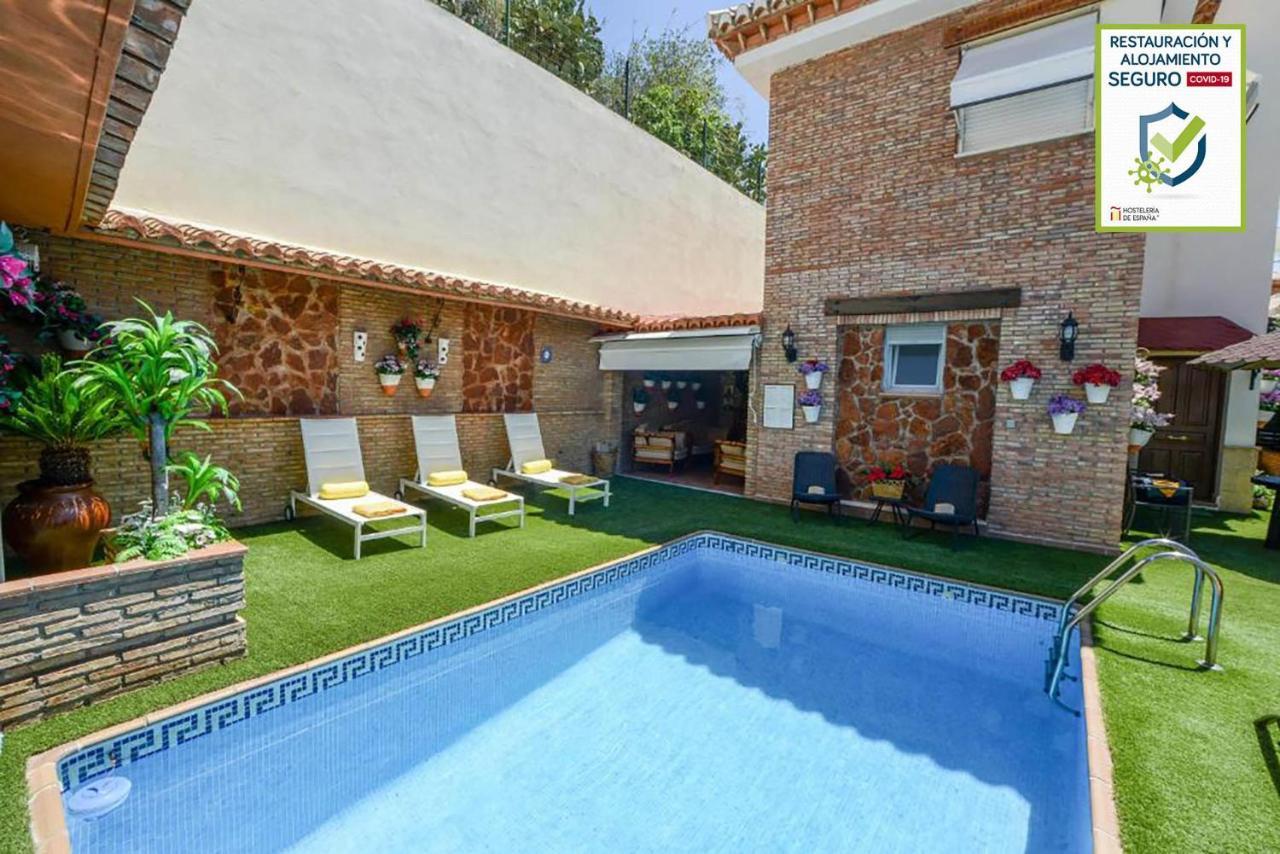 Apartamentos Turisticos Tronca Luxury Гранада Екстер'єр фото